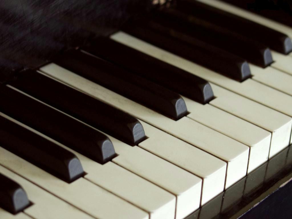 Nauka gry na fortepianie, akordeonie, fortepian, Łomianki, mazowieckie