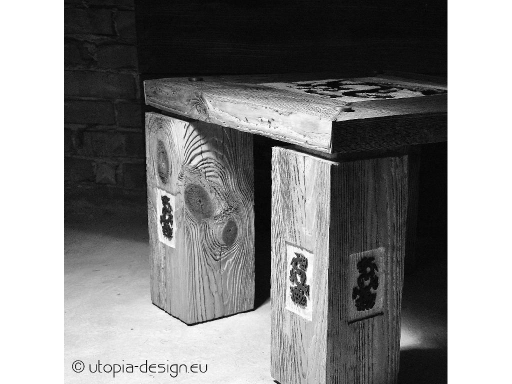 Dragon black & white  utopia-design.eu