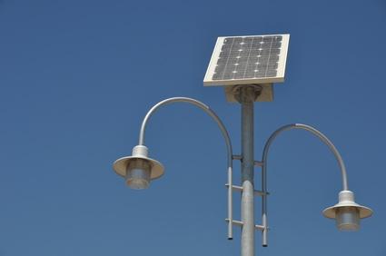 Lampa solarna