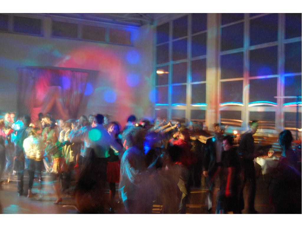 PREZENTER DeeJay...WESELA DANCINGI DYSKOTEKI