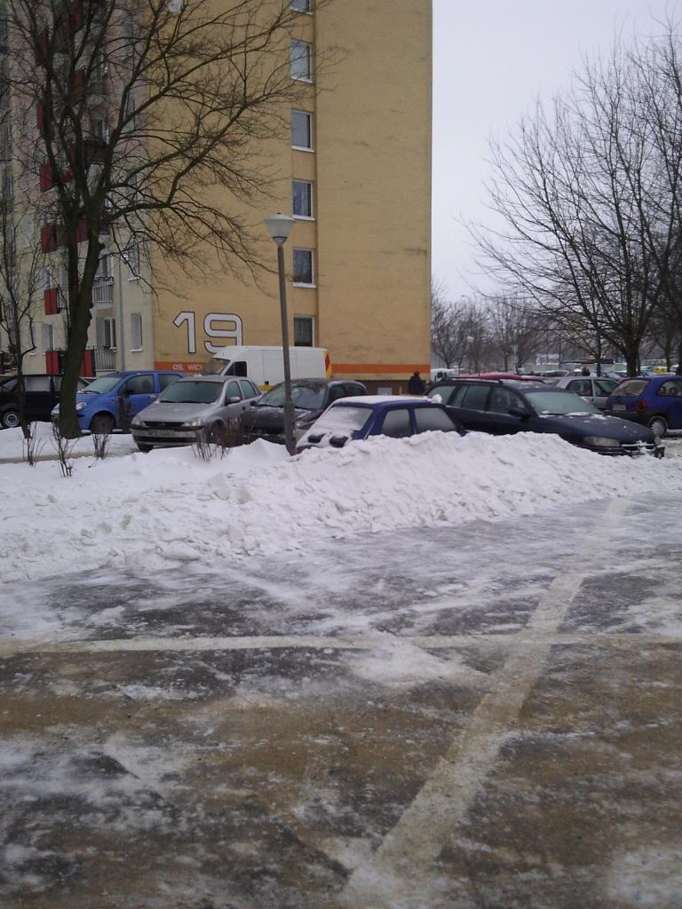 Odśnieżanie parkingów,chodników,posesji Poznań, wielkopolskie