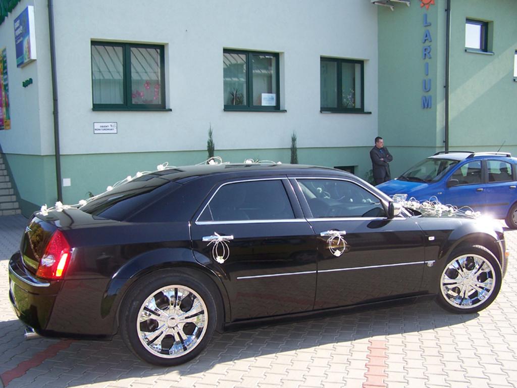 Chrysler 300C - limuzyny wynajem woj.ślaskie, Krzepice, śląskie