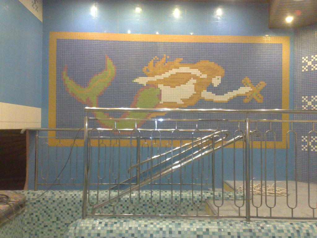 SYRENKA NA BASENIE W KARPACZU HOTEL GOŁĘBIEWSKI