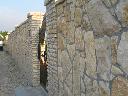 mur z wapienia