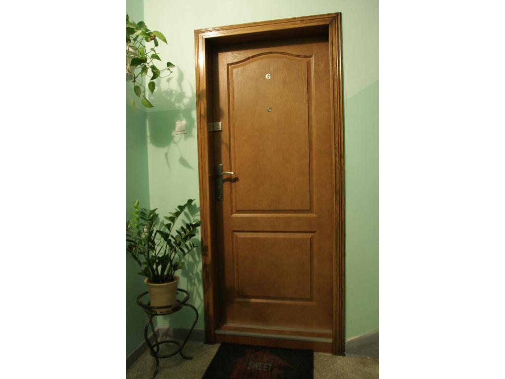 drzwi z zabudową - dąb