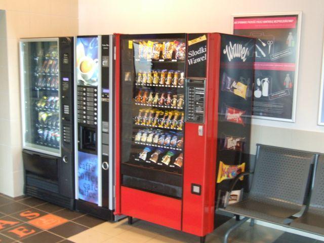 Automaty do Kawy i napojów gorących  oraz  Automaty do przek