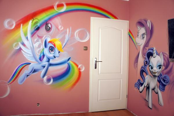 artystyczne malowanie ścian dla dzieci