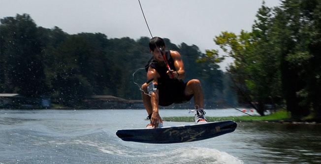 Wypożyczalnia wakeboarding