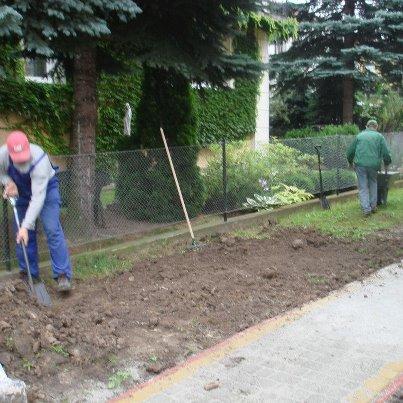 Kostka brukowa, porządki , zieleń , Rożniatów, podkarpackie