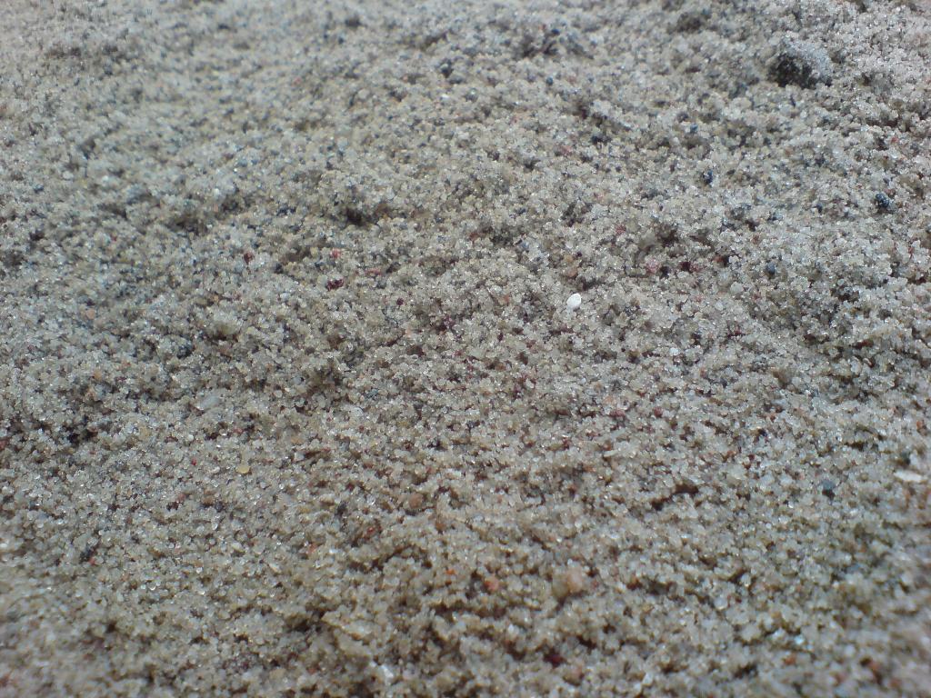 piasek płukany (0-2) szorstki (wylewki, tynki, murowanie)