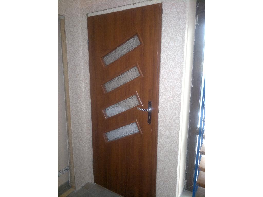Produkcja i montaż drzwi wejściowych: pokojowych: okien itp.