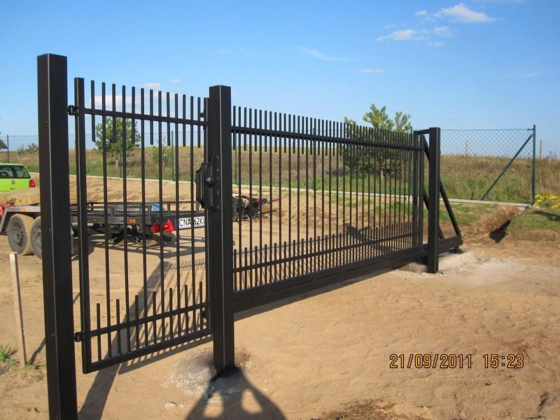 Balustrada, brama przesuwna, schody stalowe, ogrodzenie, furtka, Nakło nad Notecią, kujawsko-pomorskie