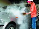 Parowe mycie auta