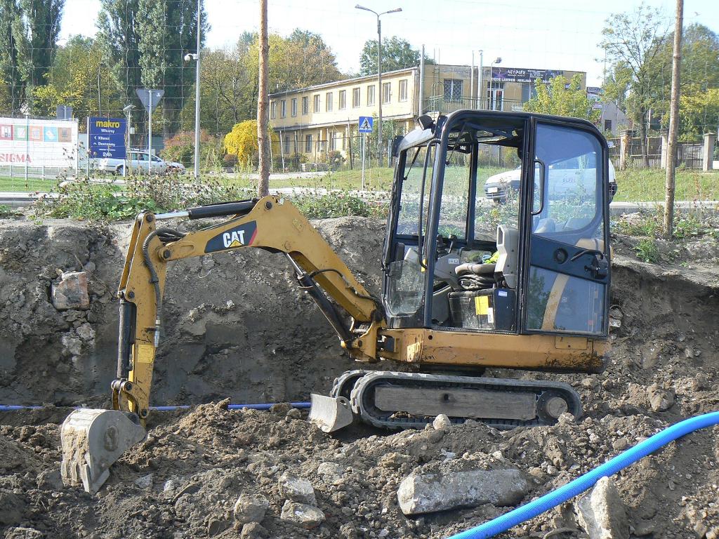 Wykopy, fundamenty, koparka, minikoparka, usługi koparko-ładowarką,, Wielkie Drogi, małopolskie