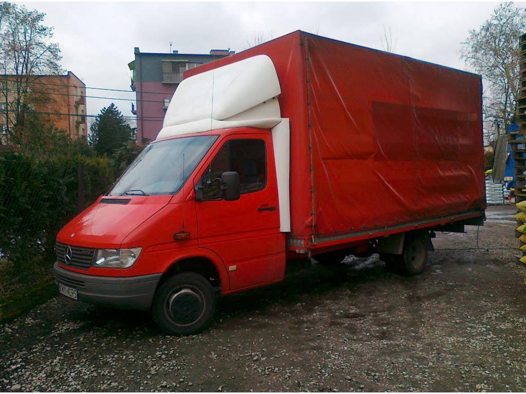 Usługi transportowe, przeprowadzki