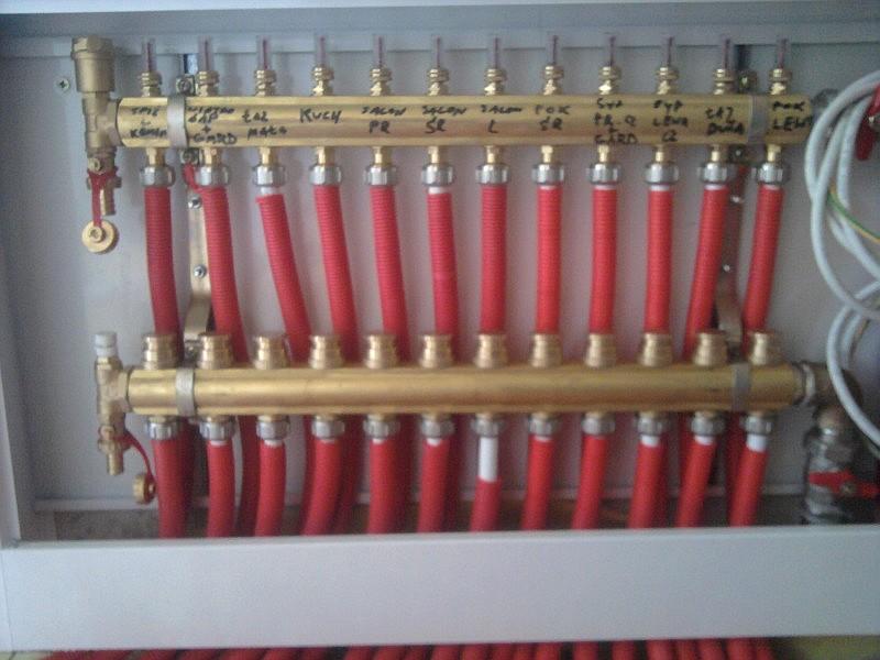 Rozdzielacz ogrzewania podłogowego