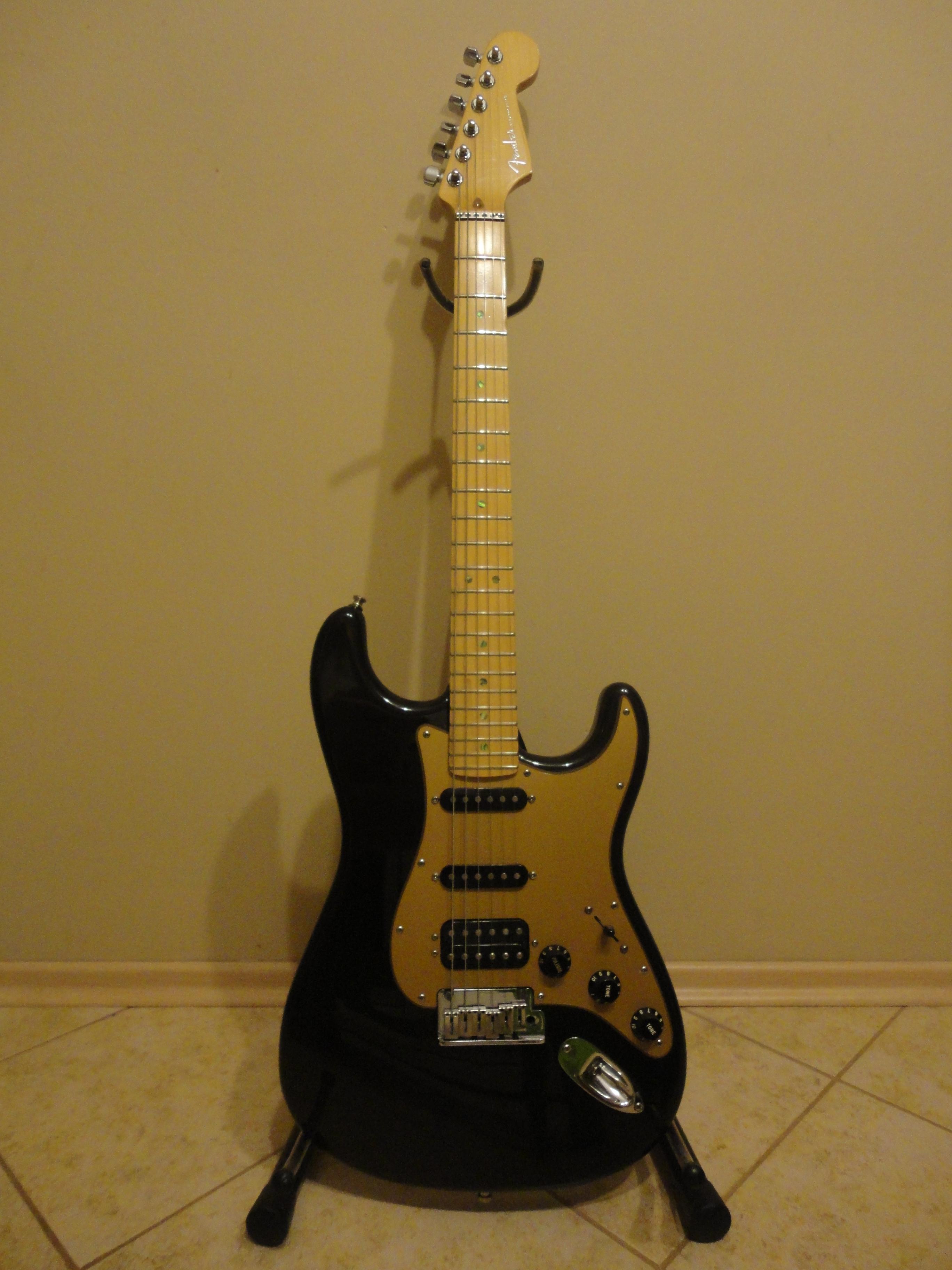 Gitara Fender American Deluxe Stratocaster + case OKAZJA !!!