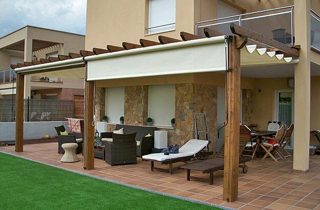 Markiza Pergola typ Patio szer. 6m x 4m wysięgu do podczepienia