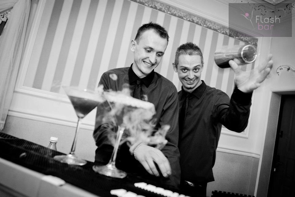  Usługi barmańskie * catering * barman na wesele * eventy * party