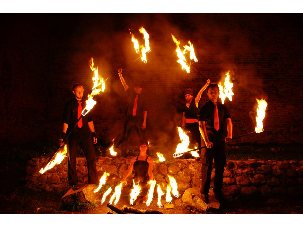 Pokaz fireshow - taniec ognia - Toruń, kujawsko-pomorskie