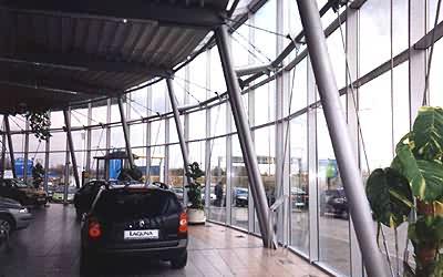 Salon Samochodowy "Renault" w Katowicach.