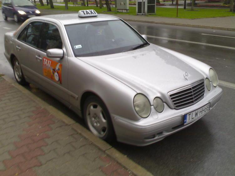 TAXI BOL_POL USLUGI PRZEWOZOWE TAXI, Włoszczowa,kielce,, świętokrzyskie