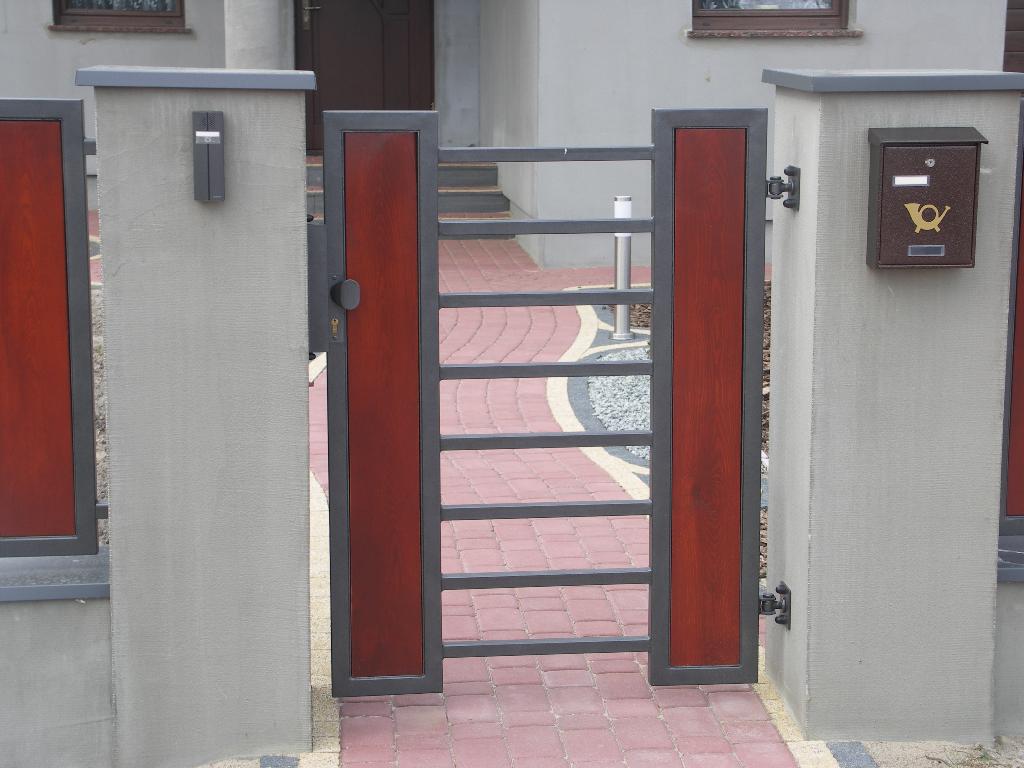 Ogrodzenia, balustrady, bramy garażowe, wielkopolskie
