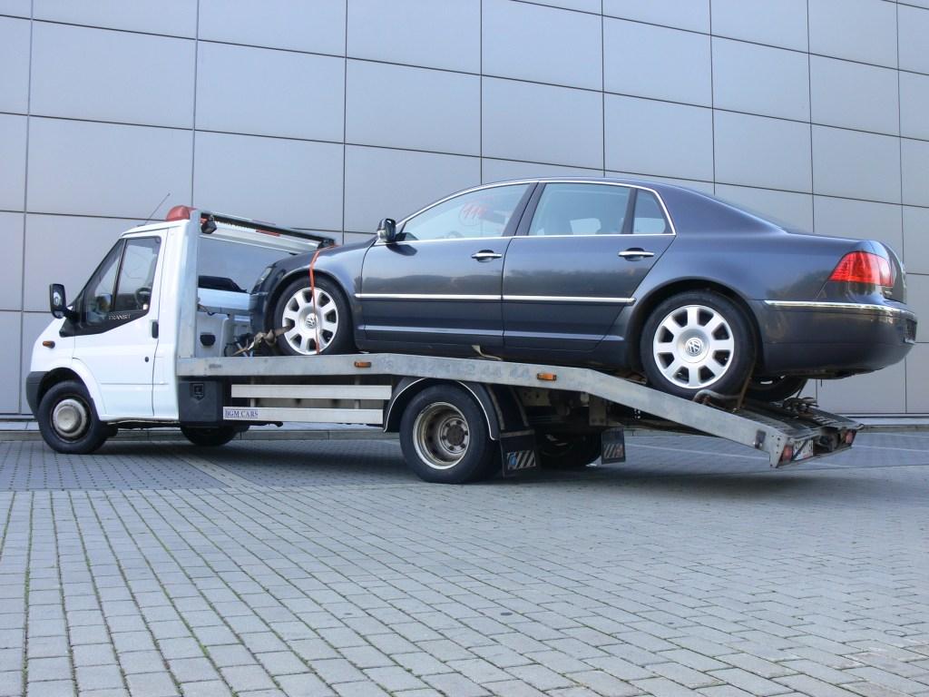 Autolaweta laweta pomoc drogowa holowanie Śląsk Będzin Sosnowiec DG, śląskie