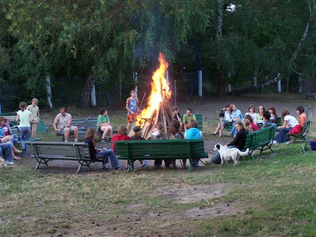 Miejsce na ognisko w ośrodku Oćwieka