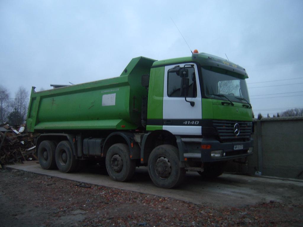 Samochód ciężarowy Mercedes Actros 4 osie