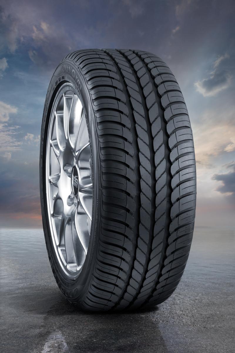 OPONA NOWA LETNIA 205 / 60 R16 GOODYEAR OPTIGRIP