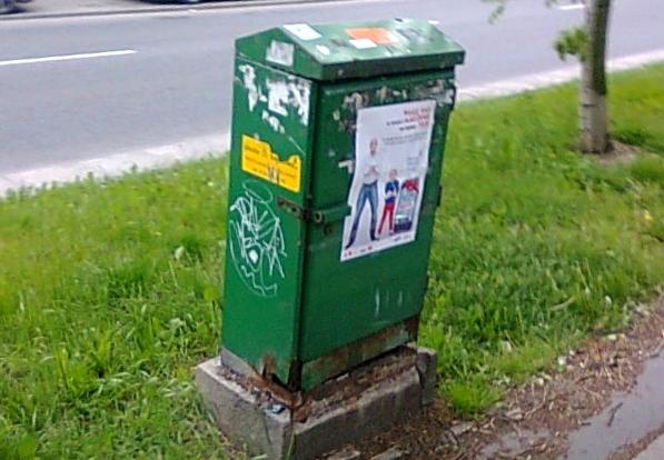 Plakatowanie, Rozklejanie plakatów Warszawa, mazowieckie