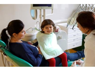 Bezpłatne przeglądy stomatologiczne dla warszawskich szkół podstawowych i przedszkoli