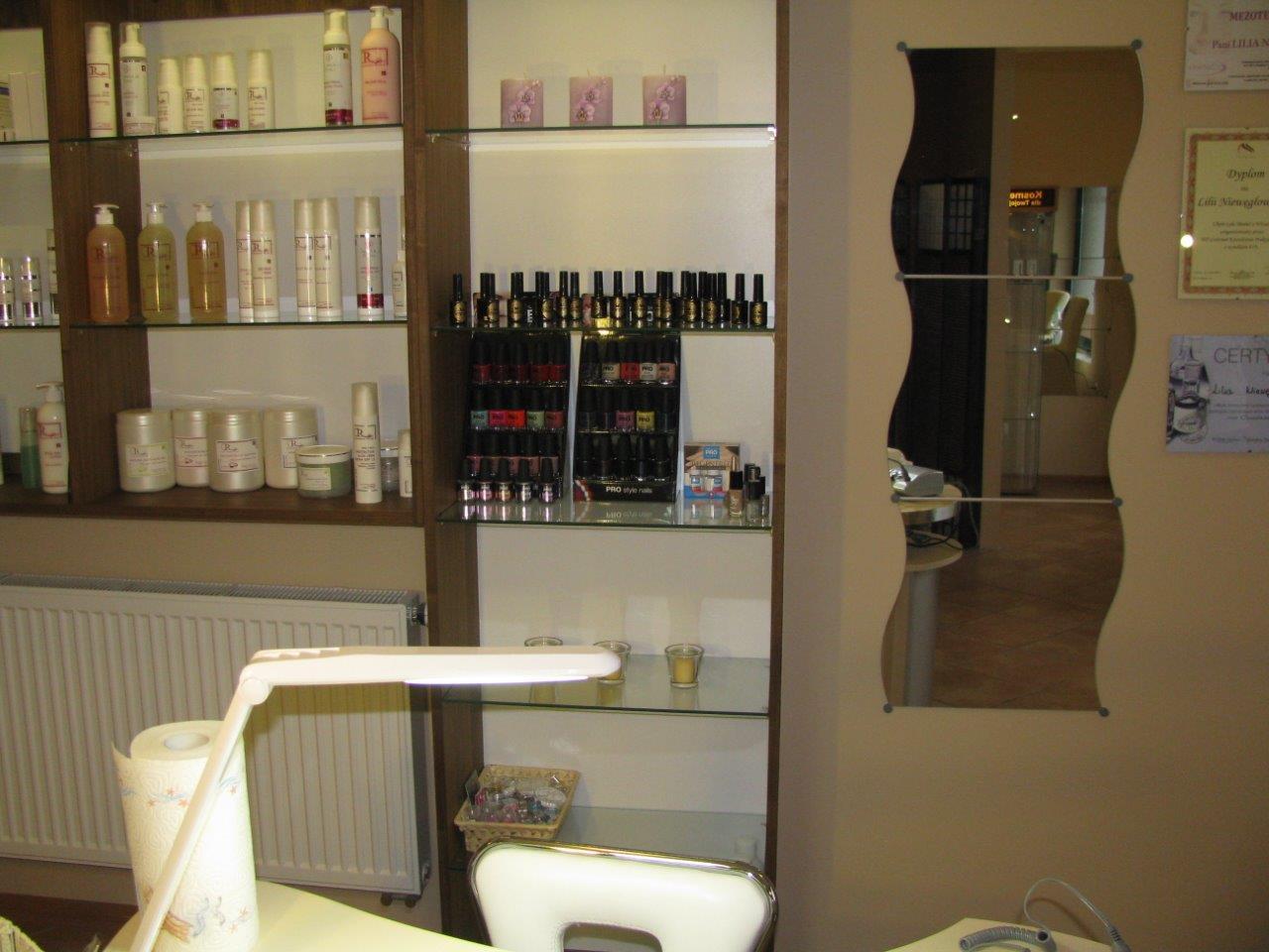 Salon kosmetyczny Lila, kosmetyczka-wizażystka, stylizacja paznokci, Świdnica, dolnośląskie