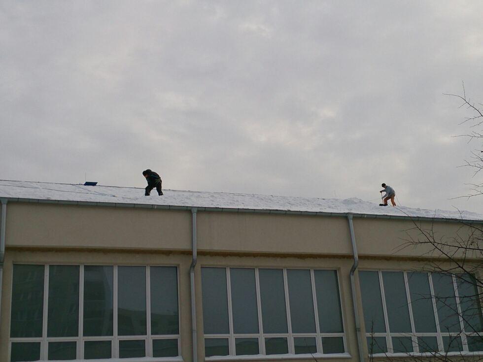 Odśnieżanie DACHÓW - POGOTOWIE ŚNIEGOWE 24 H