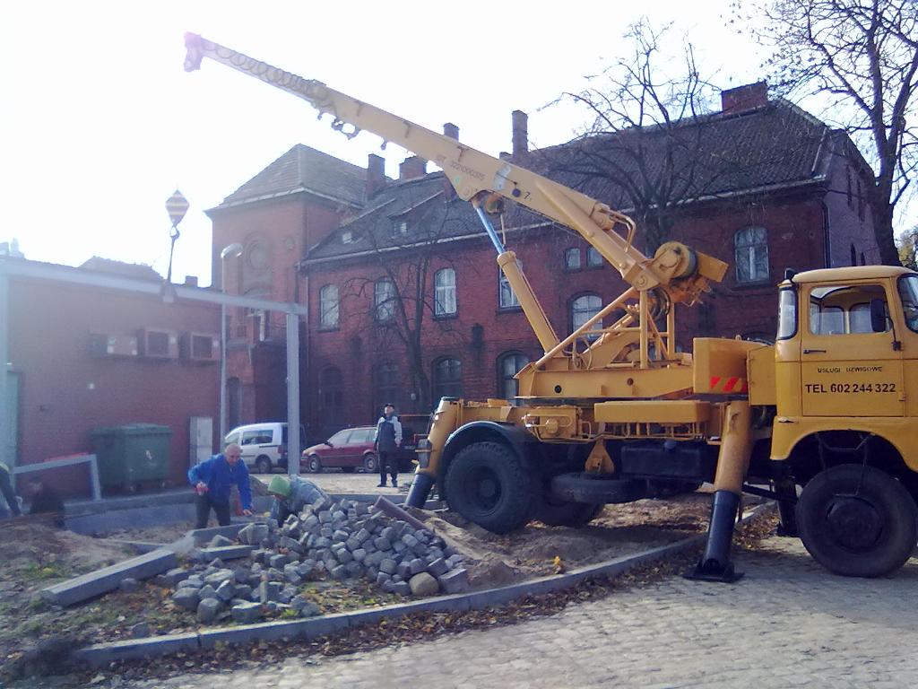 Uslugi dzwigowe wynajem dzwigow, Papowo torunskie, kujawsko-pomorskie