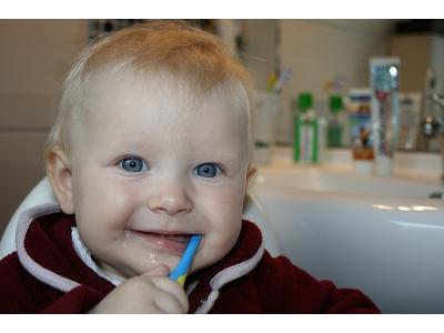 Jak przygotować dziecko do pierwszej wizyty u stomatologa? 