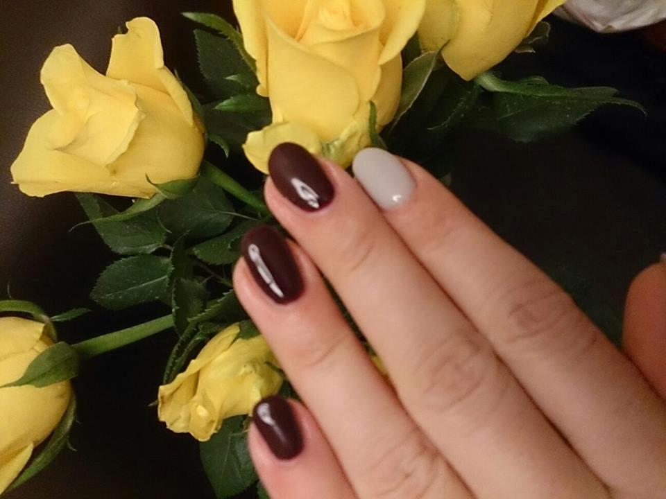 Manicure hybrydowy z dojazdem do klientki/ przedłużanie na formie, Wrocław, dolnośląskie