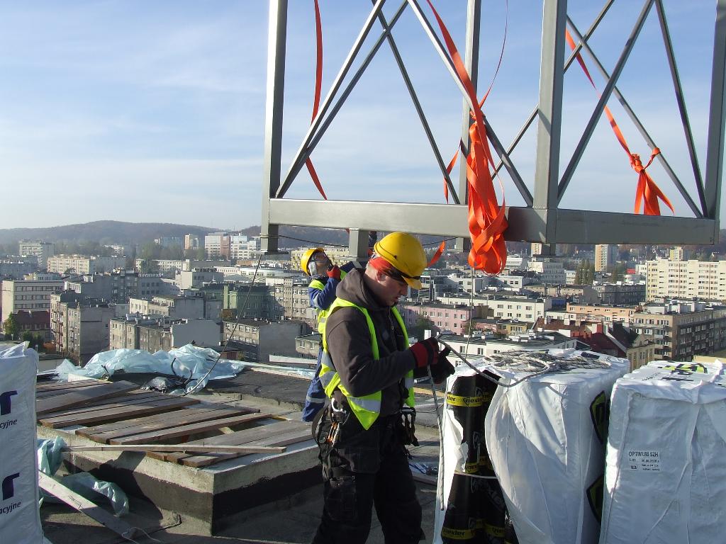 Prace wysokościowe alpinizm odśnieżanie wycinka drzew mycie okien