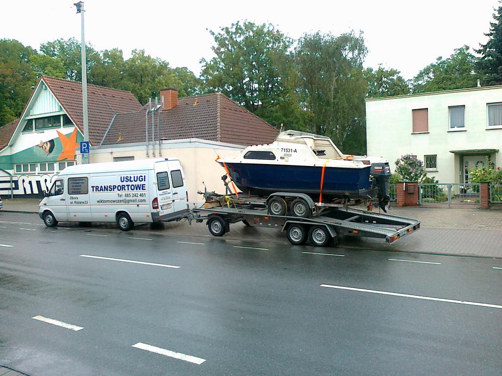TRANSPORT BUSA NA LAWECIE, LUBIN, dolnośląskie