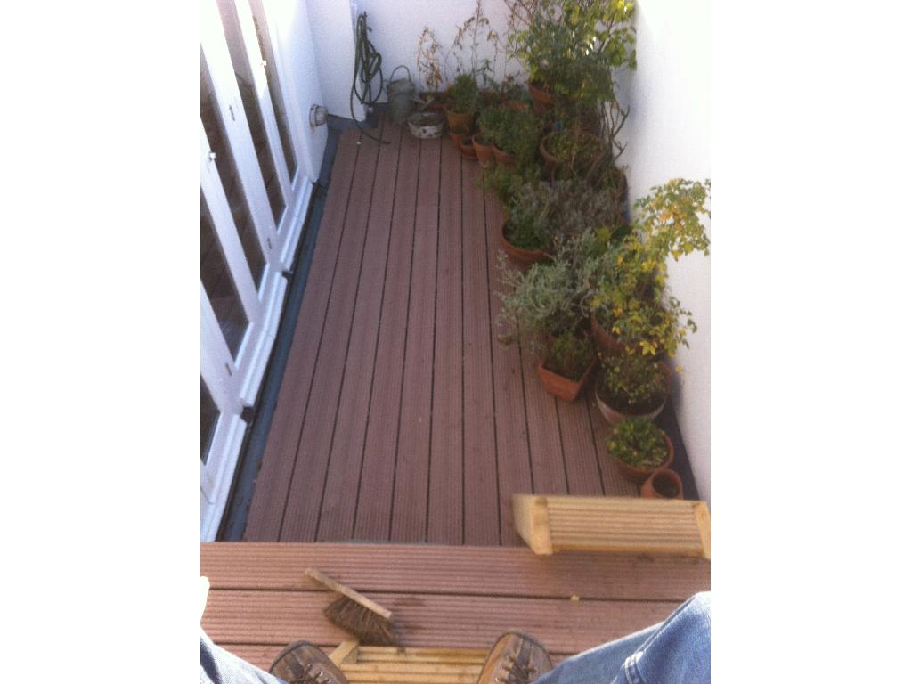 decking balkonowy