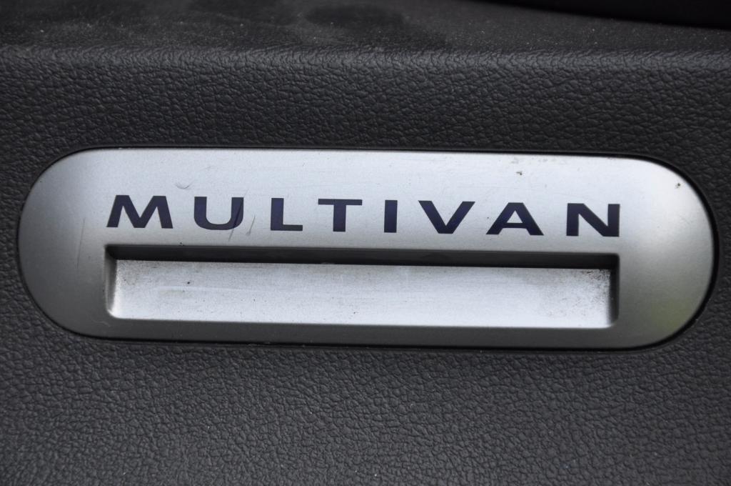 Volkswagen Multivan T5 zarejestrowany pelna faktura Vat