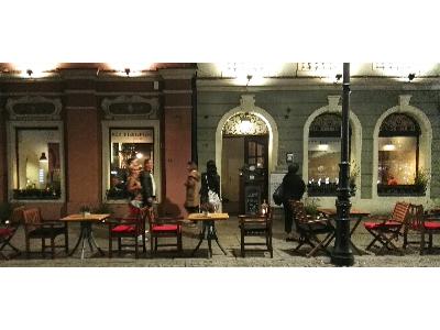 Restauracja na Starym Rynku nocą, magia (:Zdjęcie nr 1 - kliknij, aby powiększyć