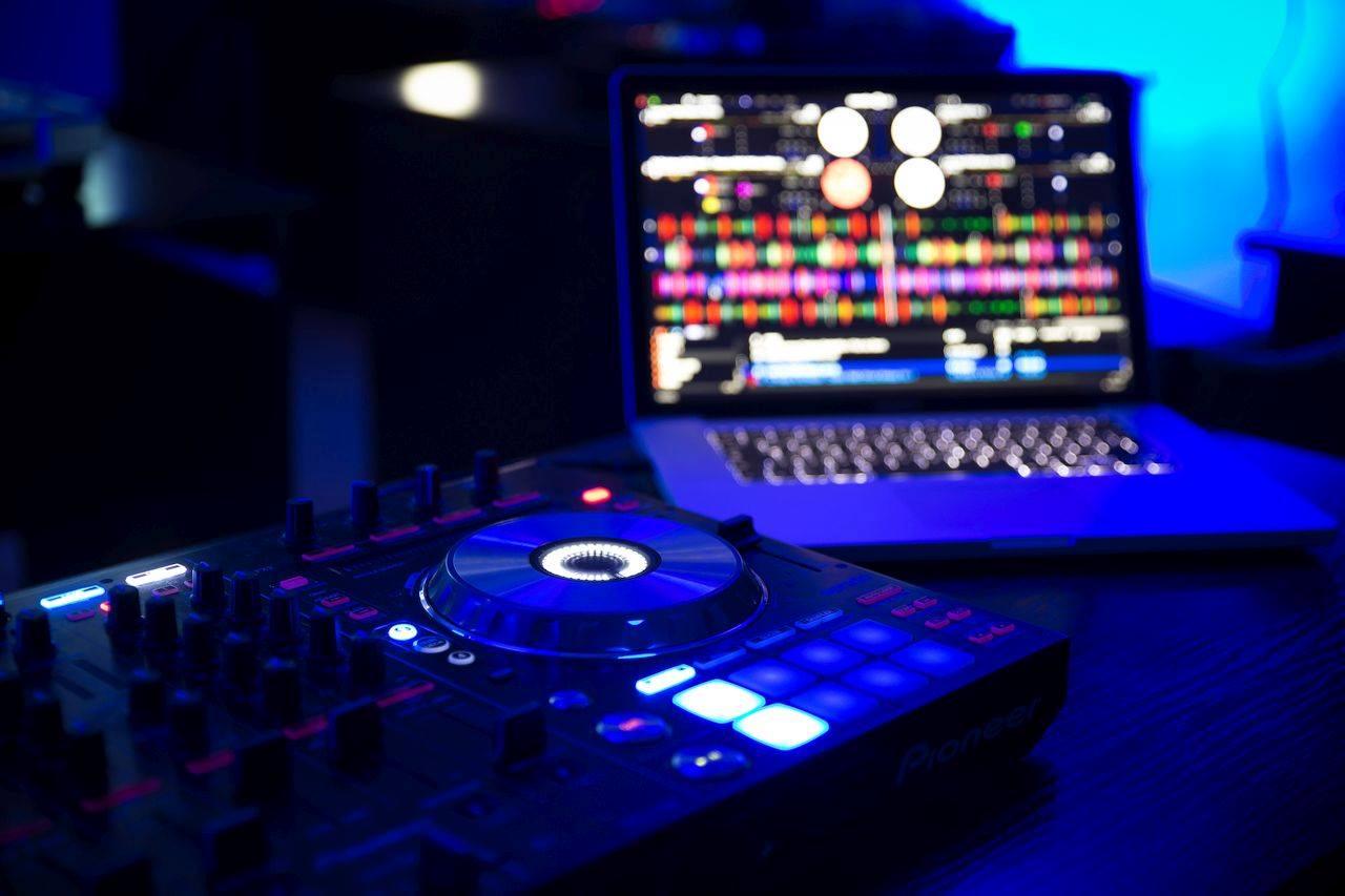 Kurs DJ, Szkolenia DJ, Nauka mixowania, Wrocław, dolnośląskie