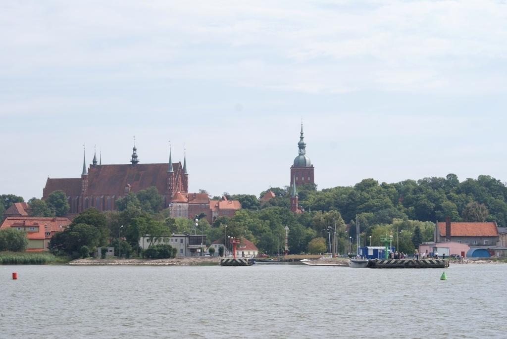 FROMBORK; ZABYTKI ZWIĄZANE Z M. KOPERNIKIEM.