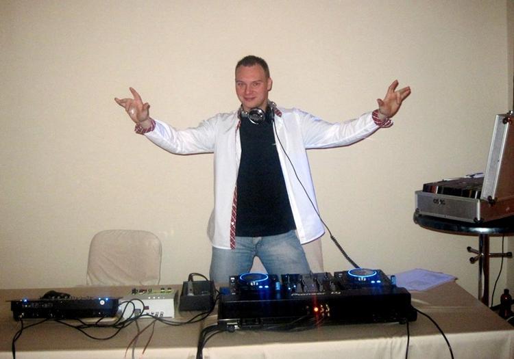 DJ PAWCIO - DJ i Wodzirej  na Wesele  Bydgoszcz, kujawsko-pomorskie