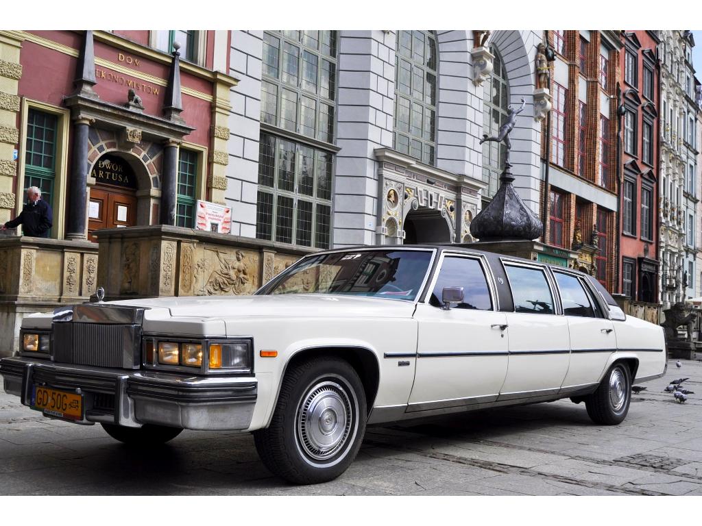 Cadillac Fleetwood zabytkowa limuzyna w Gdańsku