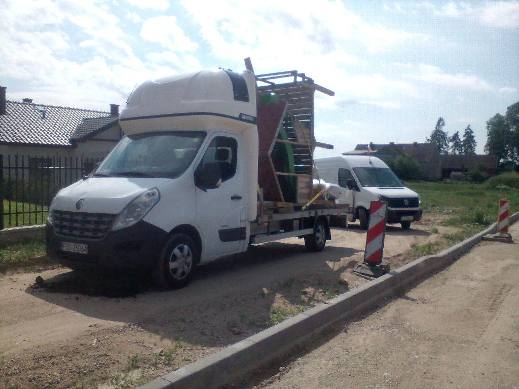 FLOTA: RENAULT MASTER 8EP + VW CRAFTER