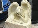 Rzeźba - Anioł z piaskowca