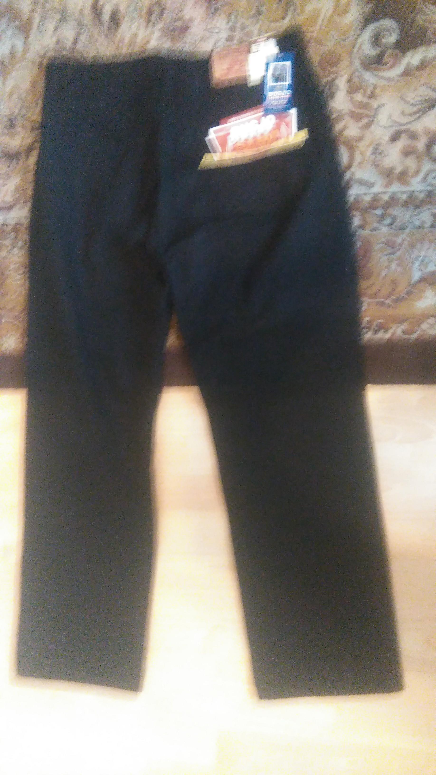 Jeansy Spodnie wiecej na https: // www. olx. pl / oferta / jeansy - spodnie - CID8